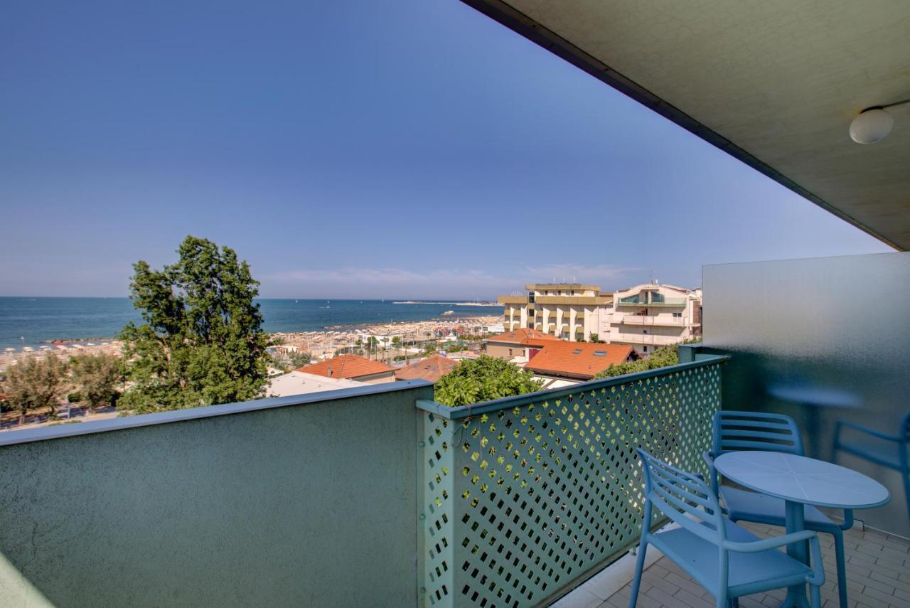 Hotel Ivano ริมินี ภายนอก รูปภาพ